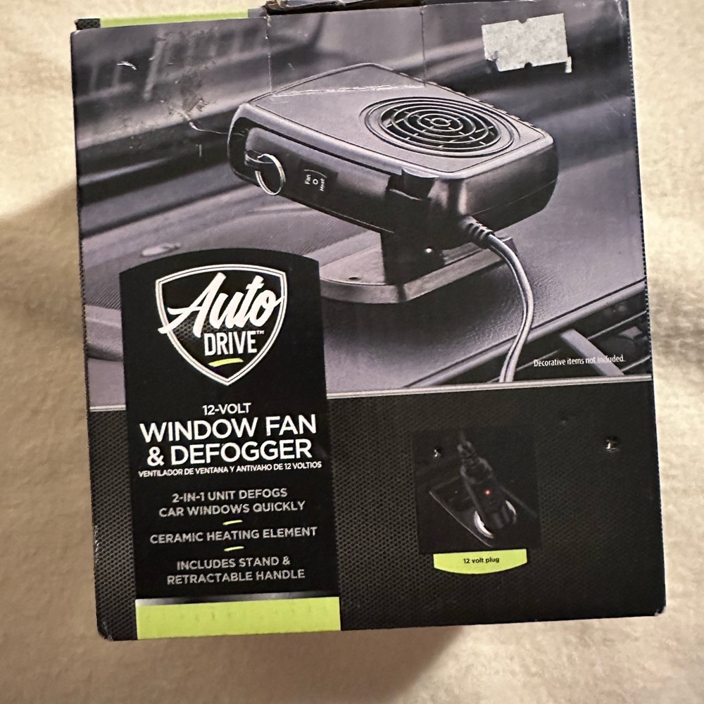 Auto Drive Black Window Fan & Defogger